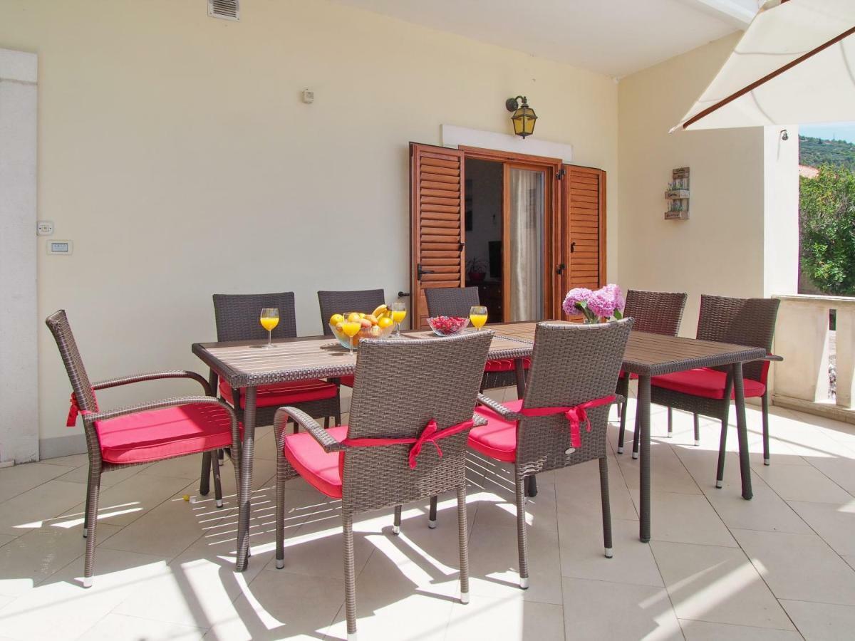 Villa Sunce 오라사크 외부 사진